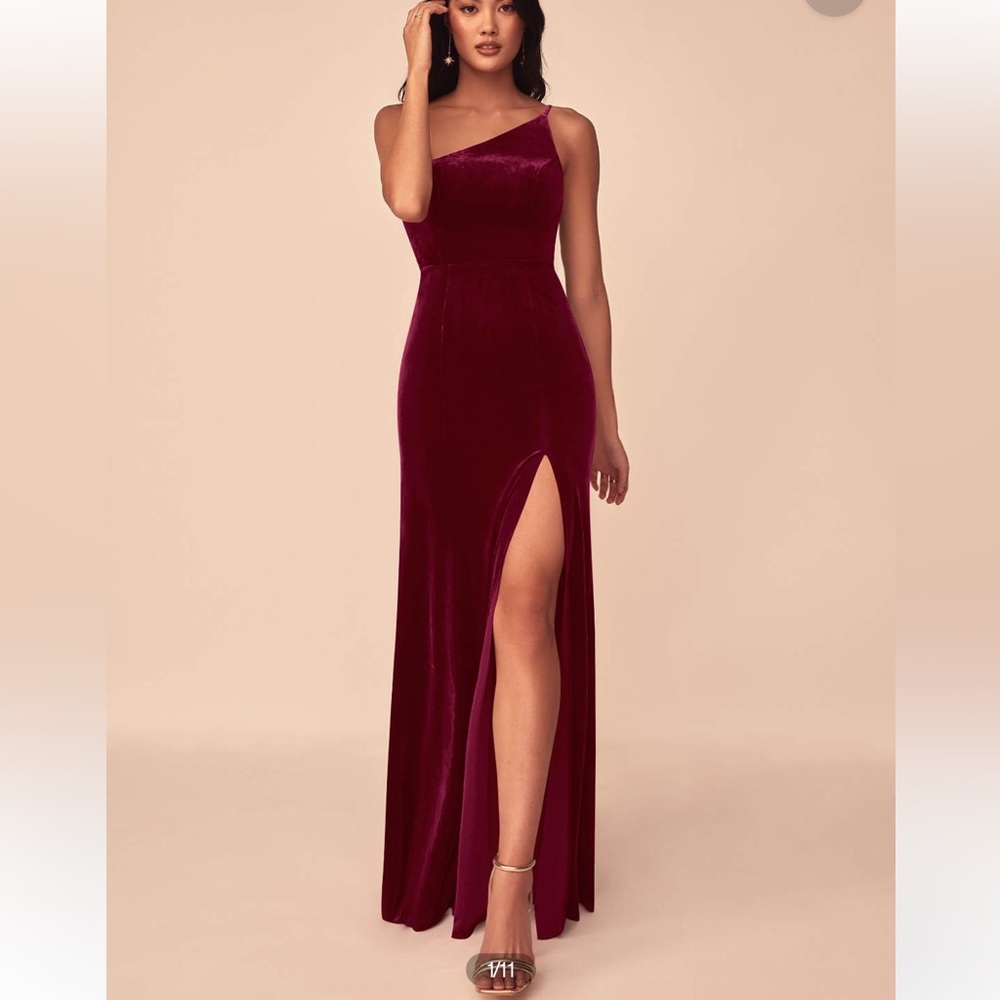 Cabernet Velvet Azazie  | Prom | Bridesmaid